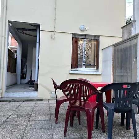 فيلة Maison Conviviale *